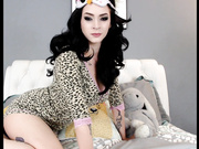 Thejennakitten - Bedtime Burping And Farting.