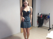 giggles_d - strip tease