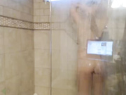 Nattypink in shower