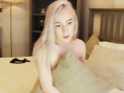ANGELA_DI