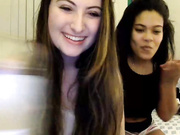 2girl1dorm2