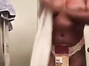 Ashley Dungi Periscope Shower