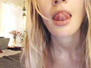 masturbation_show_20191610_2944
