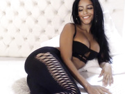 tata_latina webcam show