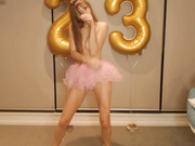 MissAlice_94 - Booty Shaking On My Birthday