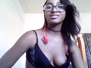 BritBratt Showing tits