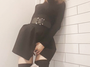 MissAlice_94 - Getting off in the restaurant bathroom