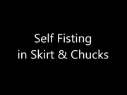 Jeri Lynn - Self fisting in chucks