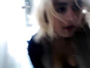 HippyMia Dildo Cumshow OUTSIDE