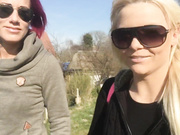 Bibixxx - Offentlich am Elbstrand!! 2 Madels - 2 Orgasmen!!!!!