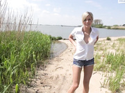 Schnuggie91 - Anal am Strand! Cousine heimlich gefickt