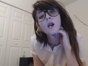 Еlfiех - Nerdy Teen Drools and Spits (1080p)