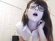 Еlfiех - Nerdy Teen Drools and Spits (1080p)
