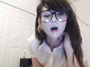 Еlfiех - Nerdy Teen Drools and Spits (1080p)