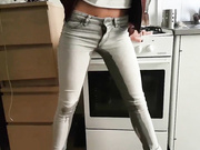 LeaSchwarz - Piss Deepthroat - Mit meiner Pisse im Maul geblasen