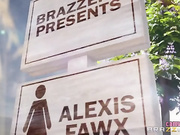 Alexis Fawx, Romi Rain - Pervert In The Park