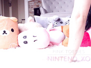 [Manyvids] Zia_xo - pink toesies small glass toy