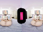 BabeVR - Long Distance Loving - Adriana Chechik (Smartphone)