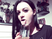 Alissa Noir - Creamy Squirty Pussy Juice (1080p)