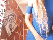 Tranny veruzcalove shakes her booty and teases us