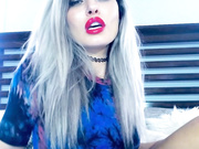 kerri kinglipgloss lipstick puckering fetish