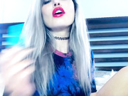 kerri kinglipgloss lipstick puckering fetish