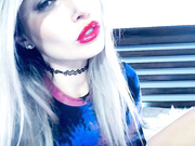 kerri kinglipgloss lipstick puckering fetish