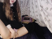 MissAlice_94 - Cumming in my blanket fort! BIG TOY!
