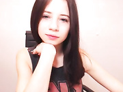 brunetegirl_