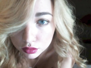 LilyIvy - strip tease