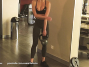LеоLulu_ХХХ - Girlfriend Flashing and Fucking At The GYM
