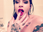 TheJennaKitten - Bath Tub Farting