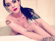 TheJennaKitten - Bath Tub Farting