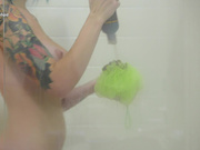 CORTANABLUE – CORTANA DILDO FUCKS IN SHOWER