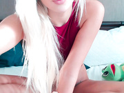 KISSOFACOBRA – DILDO FUCK CREAMY CUM