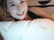 russian cam model momiamhere striptease 2018.01.18part2 4