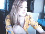 russian cam model momiamhere striptease 2018.04.07part4