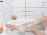 [MаnуVids] Jеssiса Stаrling - Bathtub Birthday Fuck GF