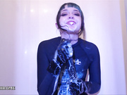[MаnуVids] Ninа Chrоmе - Ice Cream Covered Facefuck (1080p)