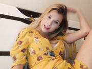 russian cam model momiamhere striptease 2018.01.24part3