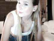 russian cam model momiamhere striptease 2018.02.09