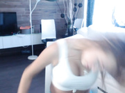 russian cam model momiamhere striptease 2018.02.09part3