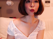 momo_peach asian