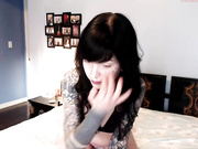 moaning_myra_0218