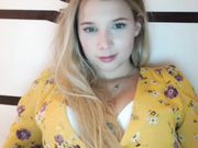 russian cam model momiamhere striptease 2018.01.24part7b