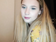 russian cam model momiamhere striptease 2018.01.24part4b