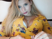 russian cam model momiamhere striptease 2018.01.24part6