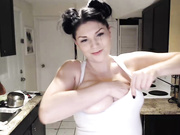 busty_geek48