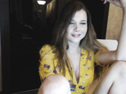 russian cam model momiamhere striptease 2018.04.07