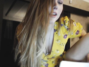 russian cam model momiamhere striptease 2018.04.07